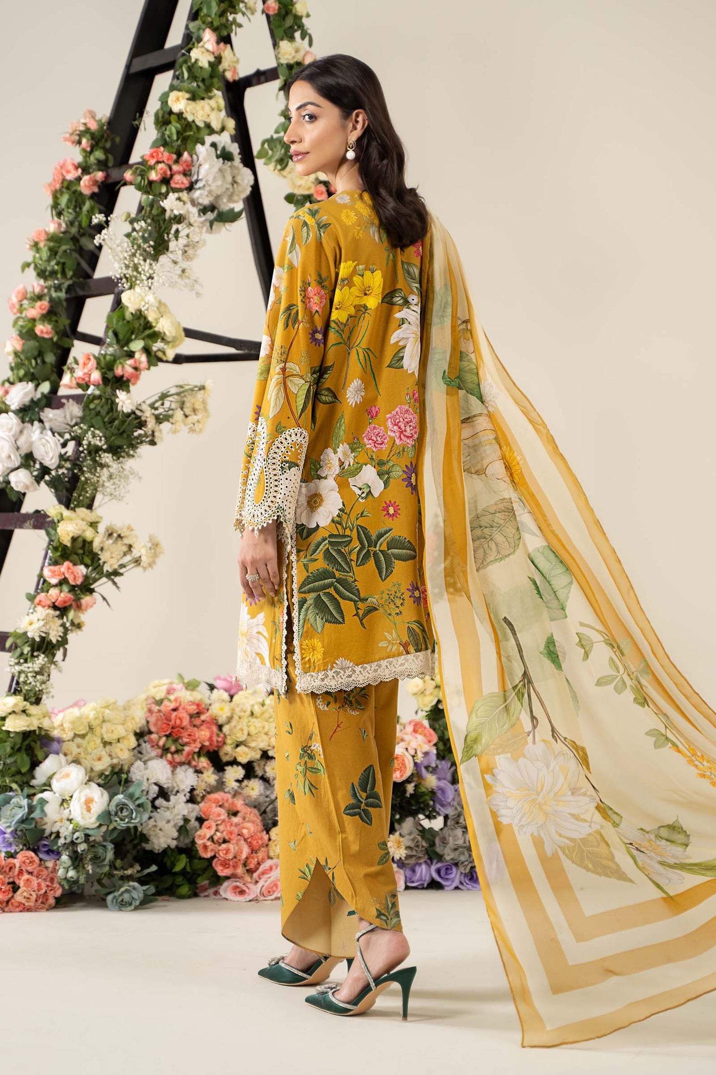 Maria.B UNSTITCHED 3 Piece Embroidered Lawn Suit | MPS-2604-B