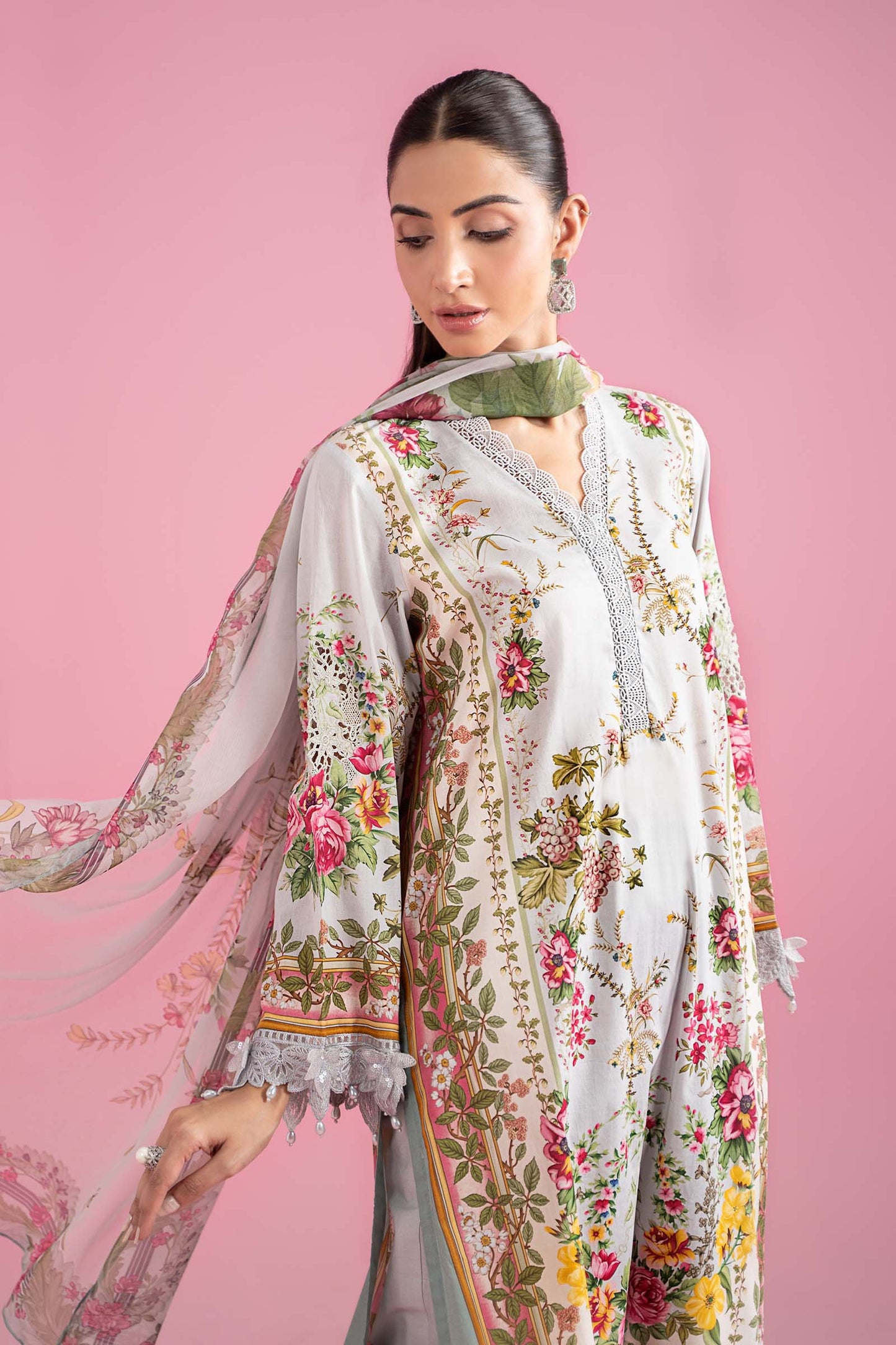Maria.B UNSTITCHED 3 Piece Embroidered Lawn Suit | MPS-2605-B