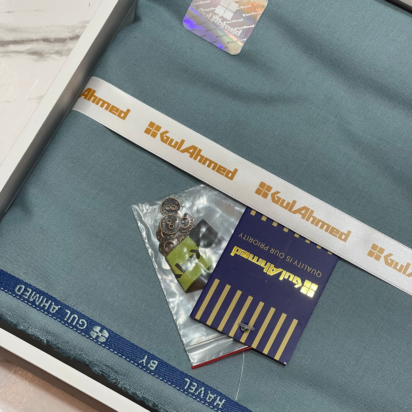 GulAhmed Men’s Gift Box – TEAL Unstitched Wash & Wear Suit