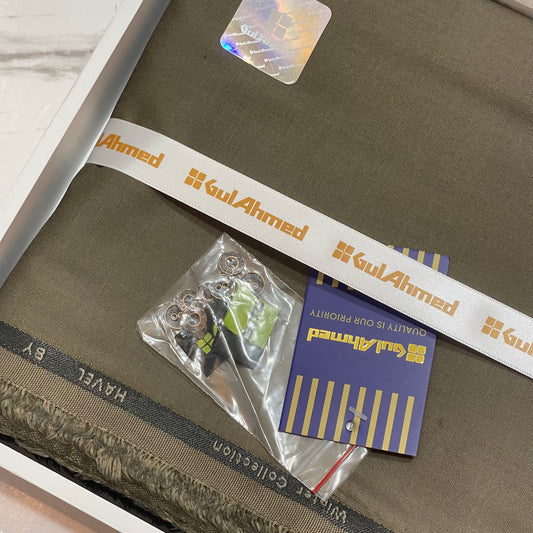 GulAhmed Men’s Gift Box – CEDAR Unstitched Wash & Wear Suit