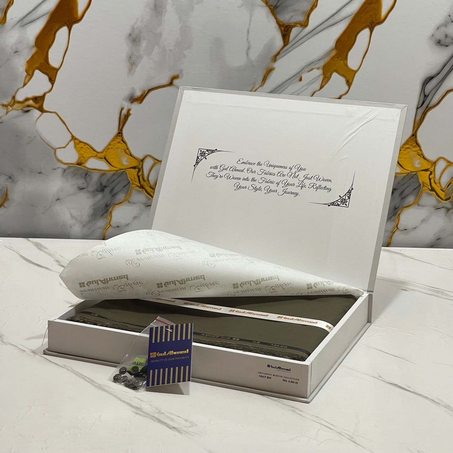 GulAhmed Men’s Gift Box – CEDAR Unstitched Wash & Wear Suit