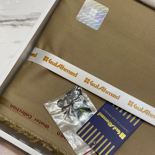 GulAhmed Men’s Gift Box – KHAAKI Unstitched Wash & Wear Suit